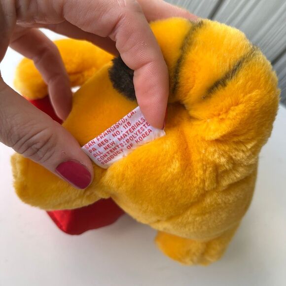 Vintage 1981 Dakin Garfield Plush “You Animal, You!” Korea Tag 9” - Picture 7 of 10